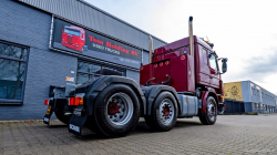 20260201-Tom-Holding-00117